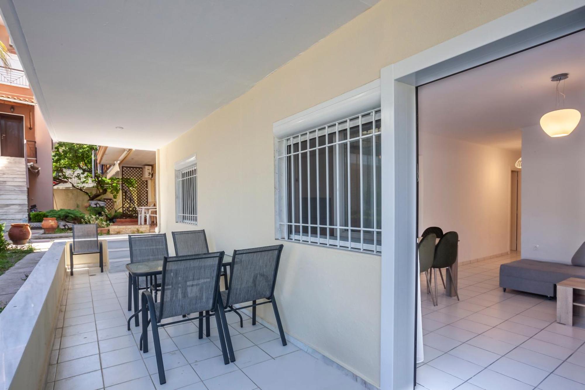 Aris Luxury Apartments Pefkochori Bagian luar foto