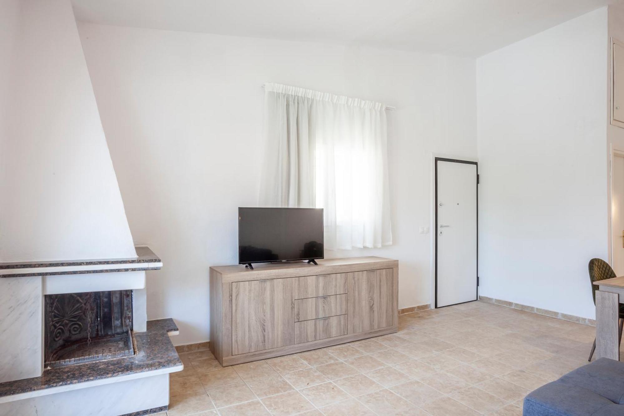 Aris Luxury Apartments Pefkochori Bagian luar foto