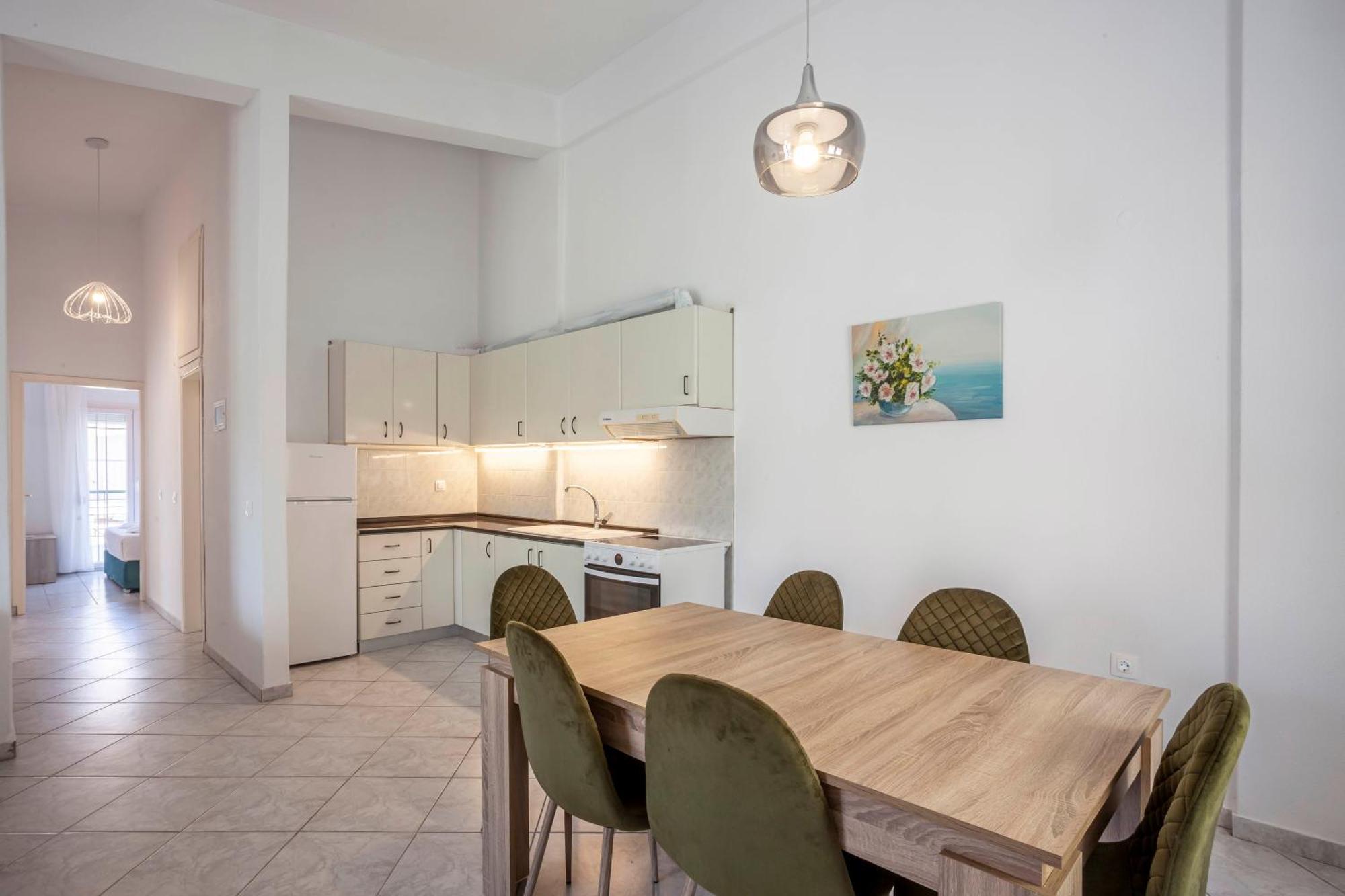 Aris Luxury Apartments Pefkochori Bagian luar foto