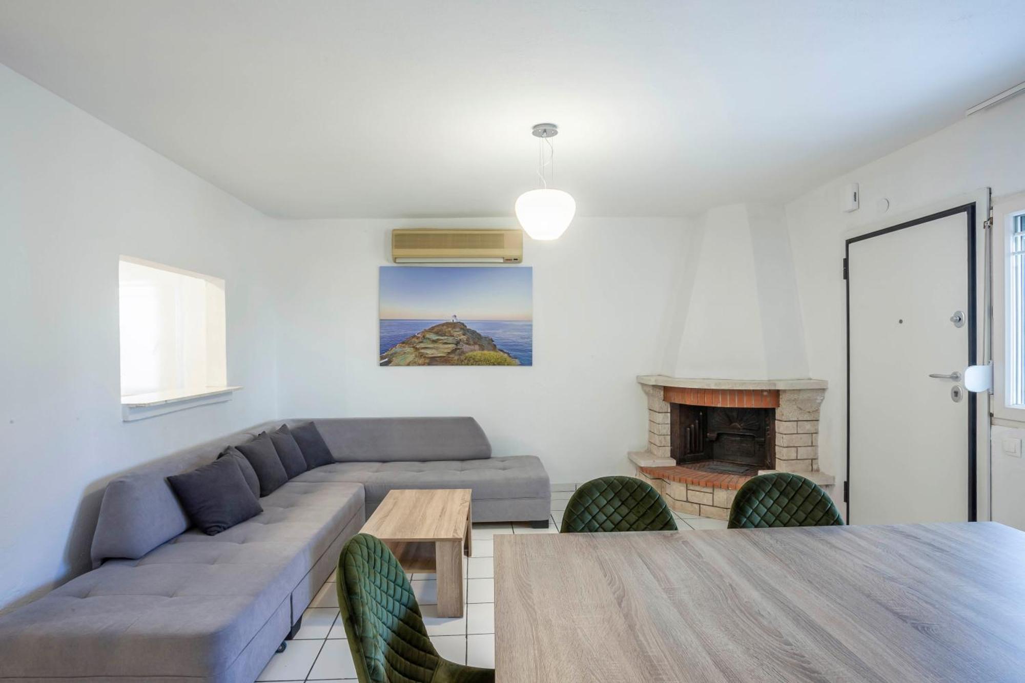 Aris Luxury Apartments Pefkochori Bagian luar foto